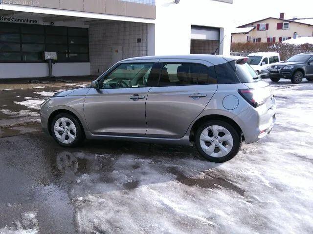 SUZUKI Swift COMFORT TOP-DEAL/NAVI/ACC/Rü-KAM/MET/uvm. – Bild 5