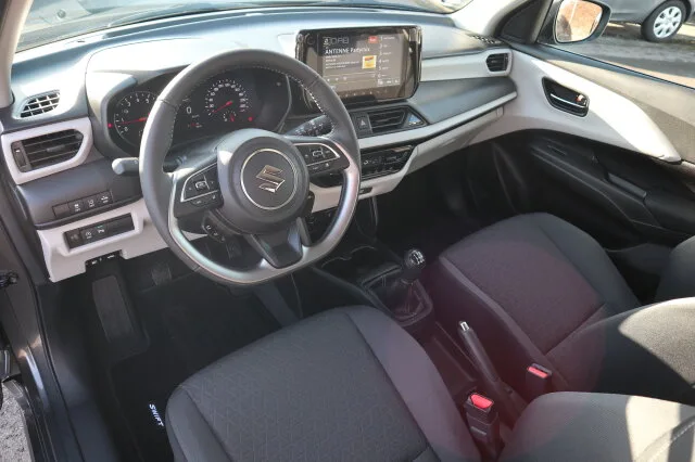 SUZUKI Swift COMFORT TOP-DEAL/NAVI/ACC/Rü-KAM/MET/uvm. – Bild 8