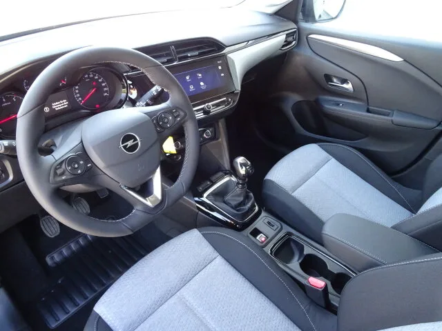 OPEL Corsa Edition Winter/Komf.-Paket/Allwetterreifen – Bild 8