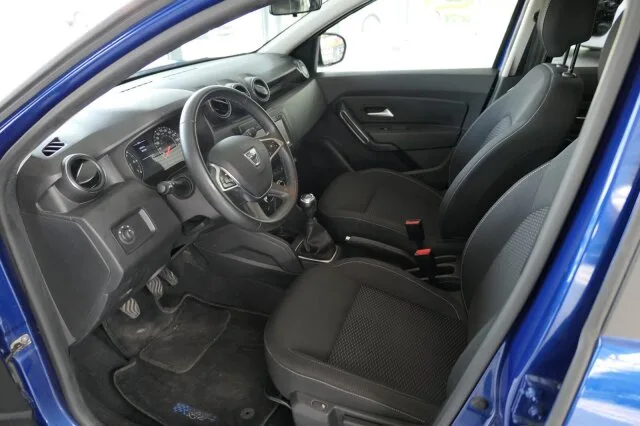 DACIA Duster II 1.3 TCe 130 Urban Navi / AHK / Kamera – Bild 6