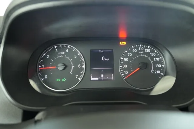 DACIA Duster II 1.3 TCe 130 Urban Navi / AHK / Kamera – Bild 7