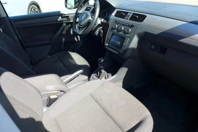 VW Caddy 1.4 TSI Comfortline OPF (EURO 6d-TEMP) Navi – Bild 8