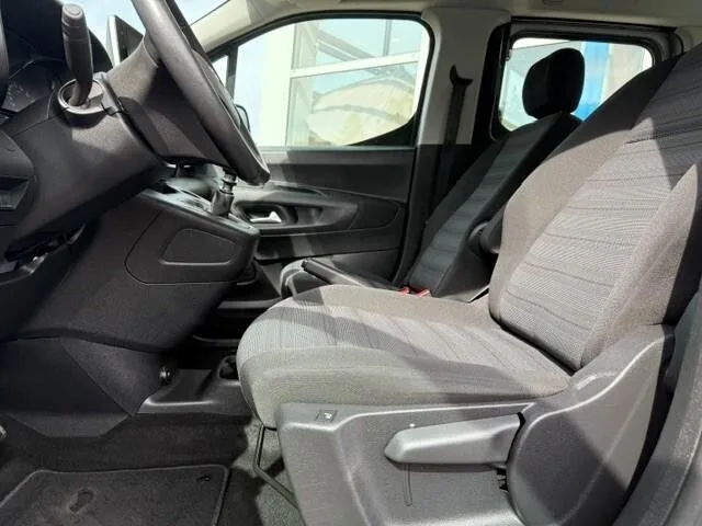 OPEL Combo Life XL Elegance – Bild 6