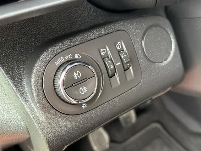 OPEL Combo Life XL Elegance – Bild 8