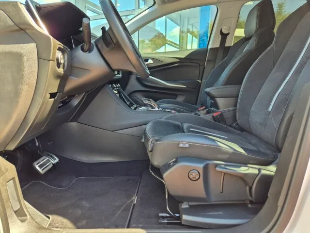OPEL Grandland 4x4 PHEV GSe BC Navi/Autom./Klima/LED – Bild 6