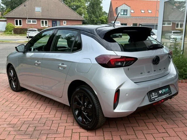 OPEL Corsa MHEV GS Autom. – Bild 4