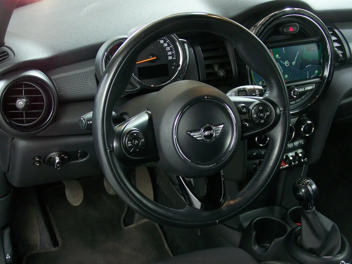 MINI Cooper 1.5 AMBIENT+NAVI+LED+ACC+KAMERA+SITZH... – Bild 8