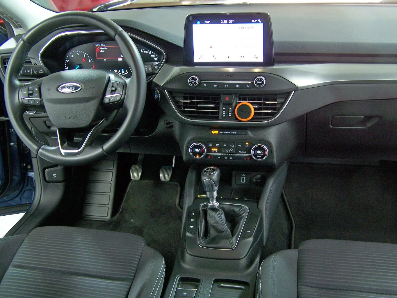 FORD Focus Fliessheck 1.0 EcoBoost Titanium NAVI+PDC... – Bild 8