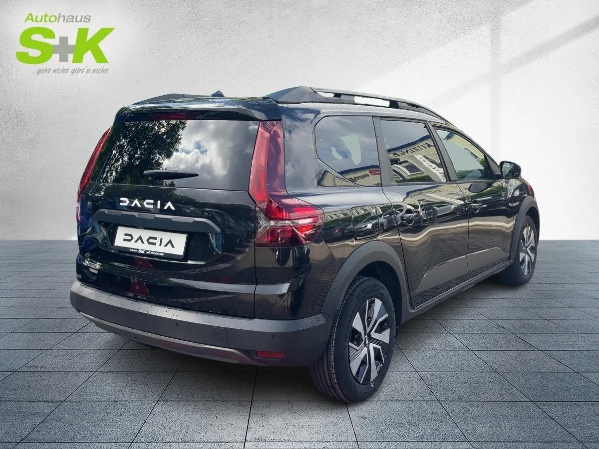 Dacia Jogger Expression HYBRID 140 Winter-& Sicherh.-P – Bild 4
