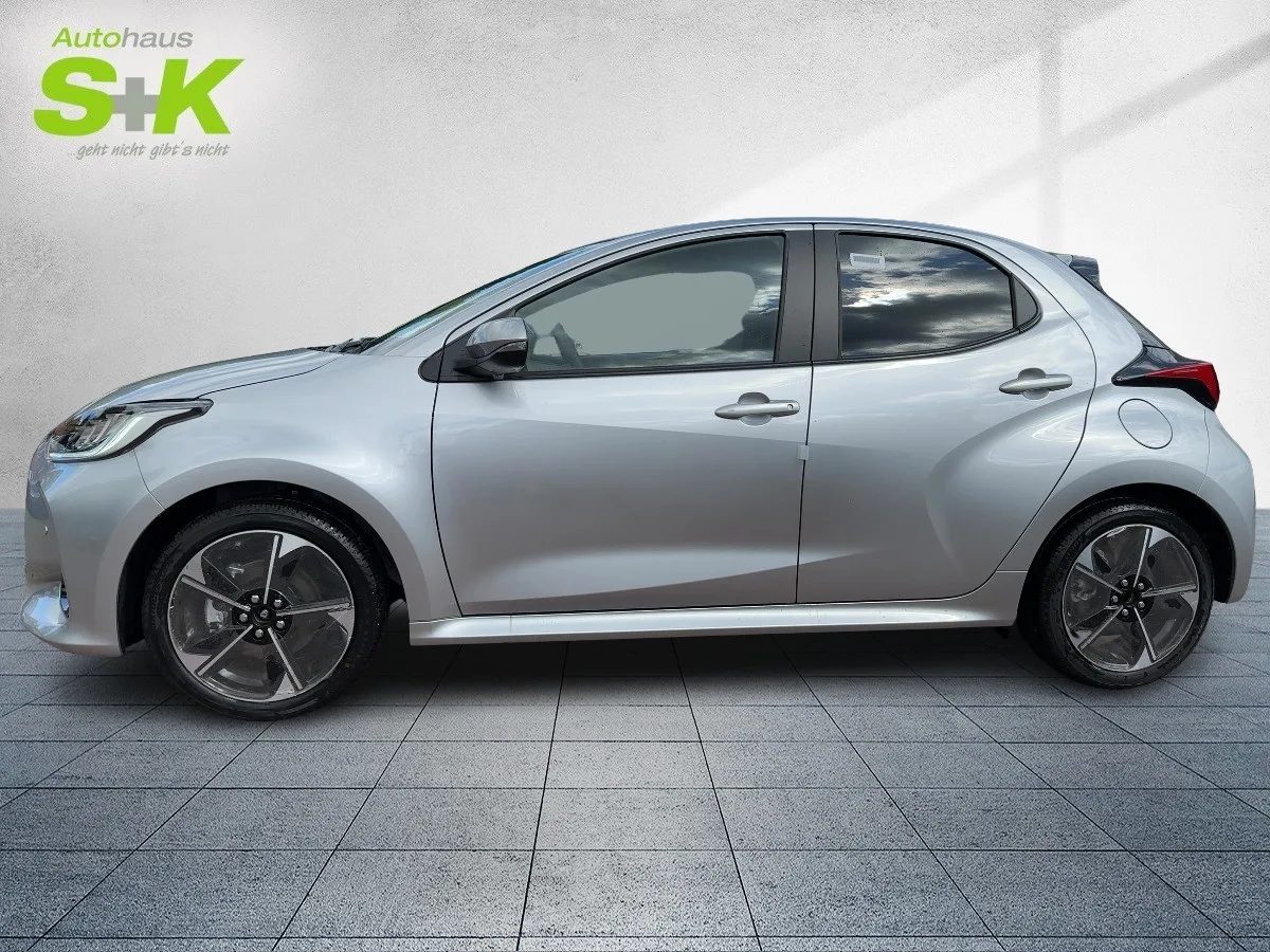 Toyota Yaris 1,5-l Hybrid Style *Carplay*Navi*EPH*Toter – Bild 2