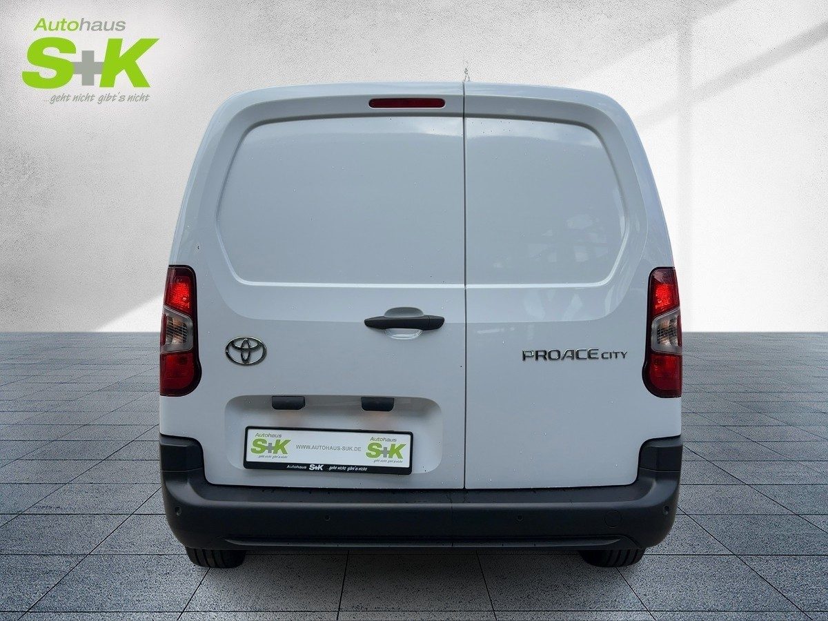 Toyota Proace City 1.5l Meister *GEWERBEANGEBOT*D 102 M – Bild 3