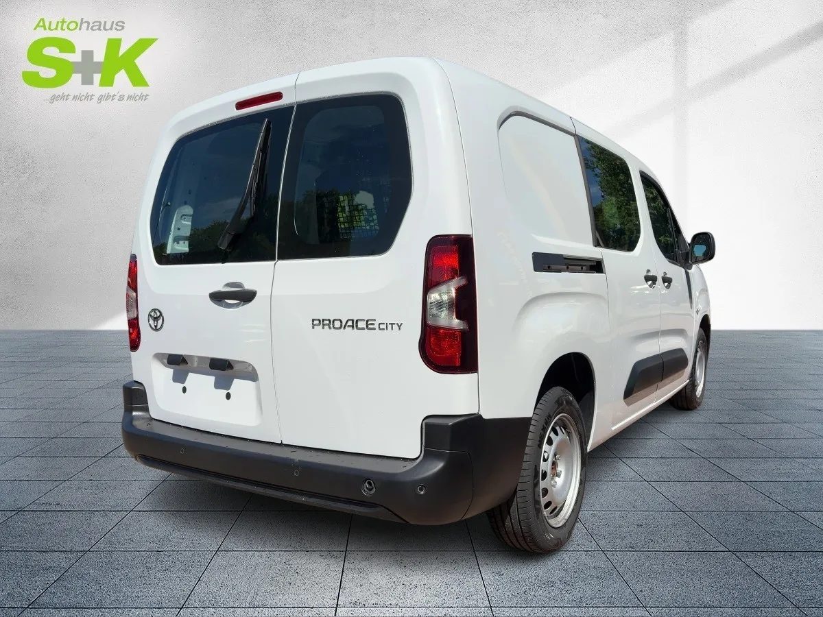 Toyota Proace City 1,5 D-4D 74 KW (102 PS) Start/Stop, – Bild 4
