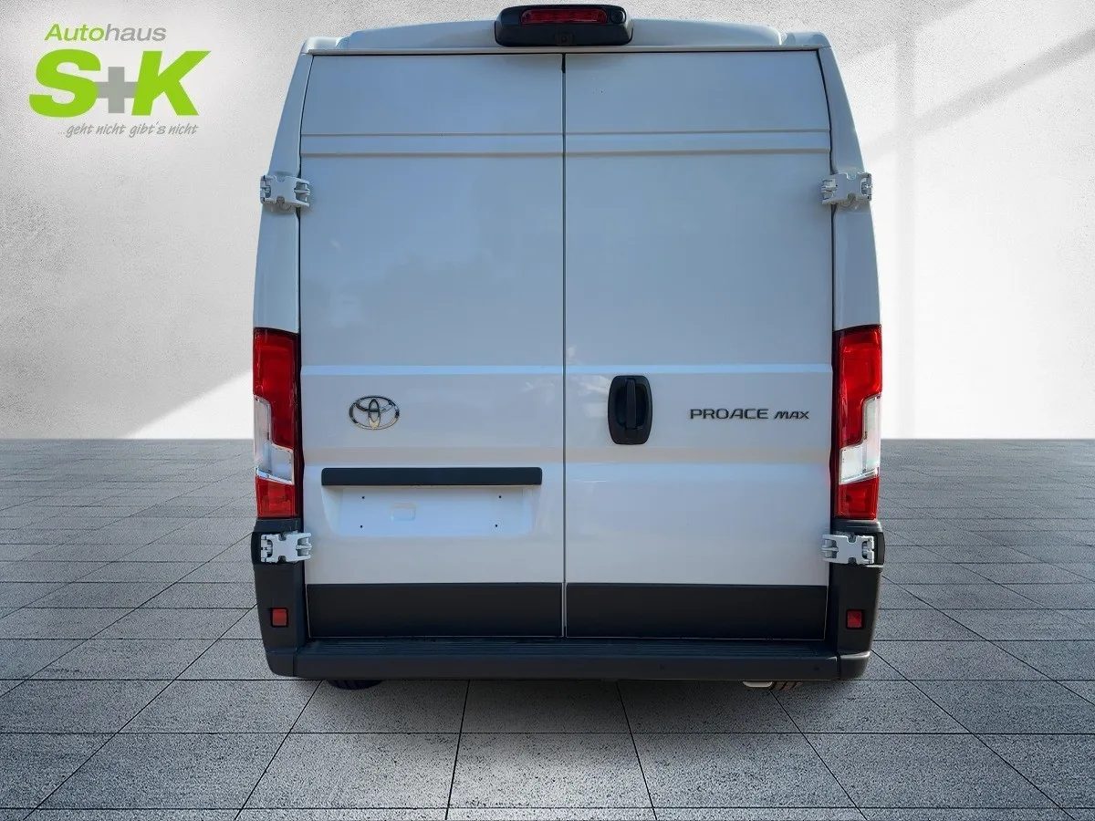 Toyota Proace Max 2.2 Diesel 103kW (140 PS) – Bild 3
