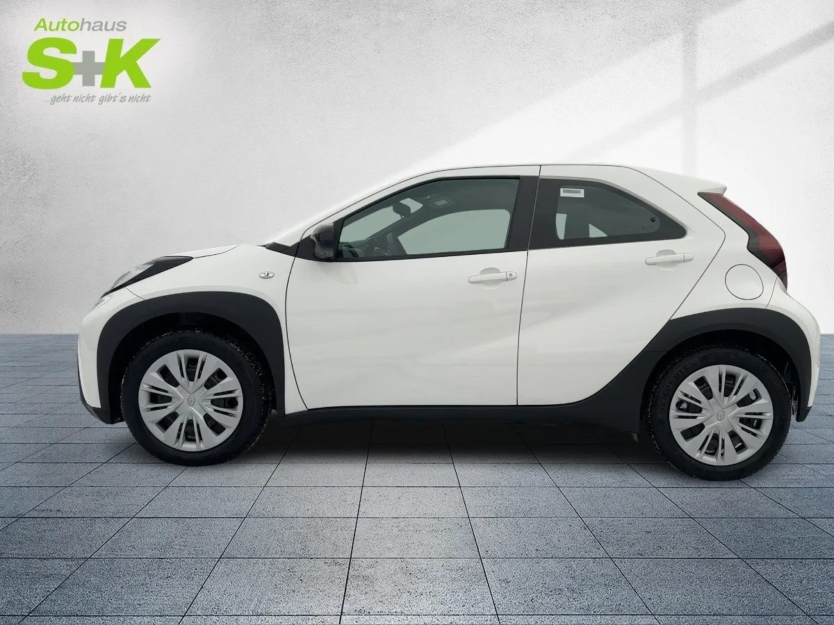 Toyota Aygo X 1.0 VVT-i Business Edition*KAMERA*CARPLAY – Bild 2