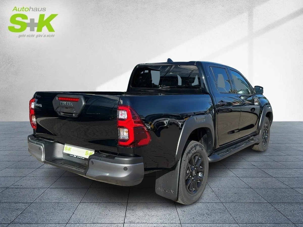 Toyota Hilux 2.8 D-4D Double Cab Invincible 4x4*SHZ*KAM – Bild 4