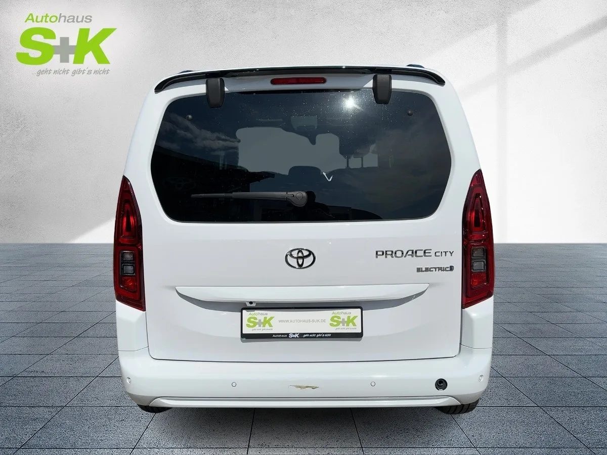 Toyota Proace City Verso Electric L1 Lounge*SHZ*KAMERA* – Bild 3