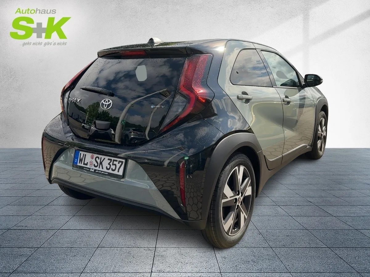 Toyota Aygo X 1.5 Hybrid Teamplayer CVT *KAMERA*SHZ* – Bild 4