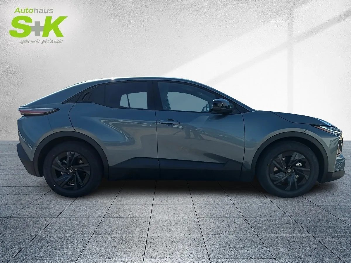 Toyota C-HR+ + 77kWh Teamplayer*CARPLAY+LED+PDC+NAVI+KL – Bild 4