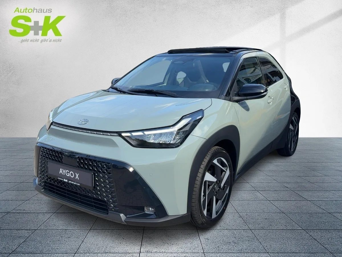 Toyota Aygo X 1,5 l Lounge CVT+SHZ+R-KAM+JBL+Faltschieb