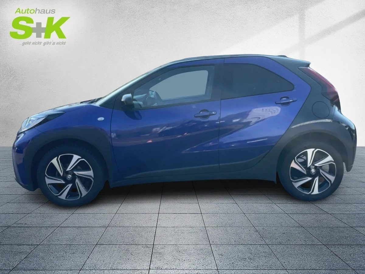 Toyota Aygo X 1.0 Explore Air +FALTSCHIEBEDACH+SHZ+CARP – Bild 2