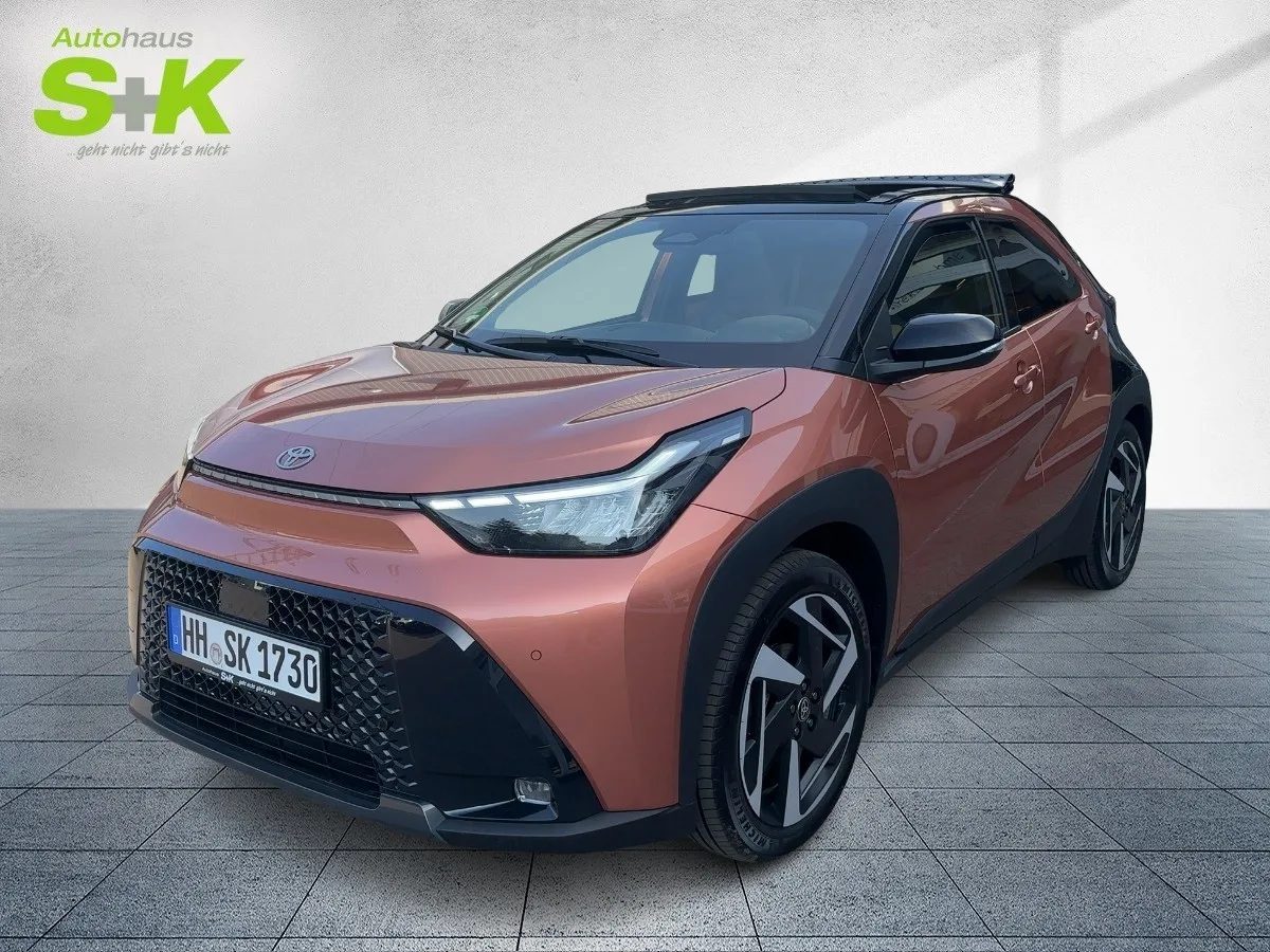 Toyota Aygo X 1,5 l Lounge CVT++JBL++R-KAM