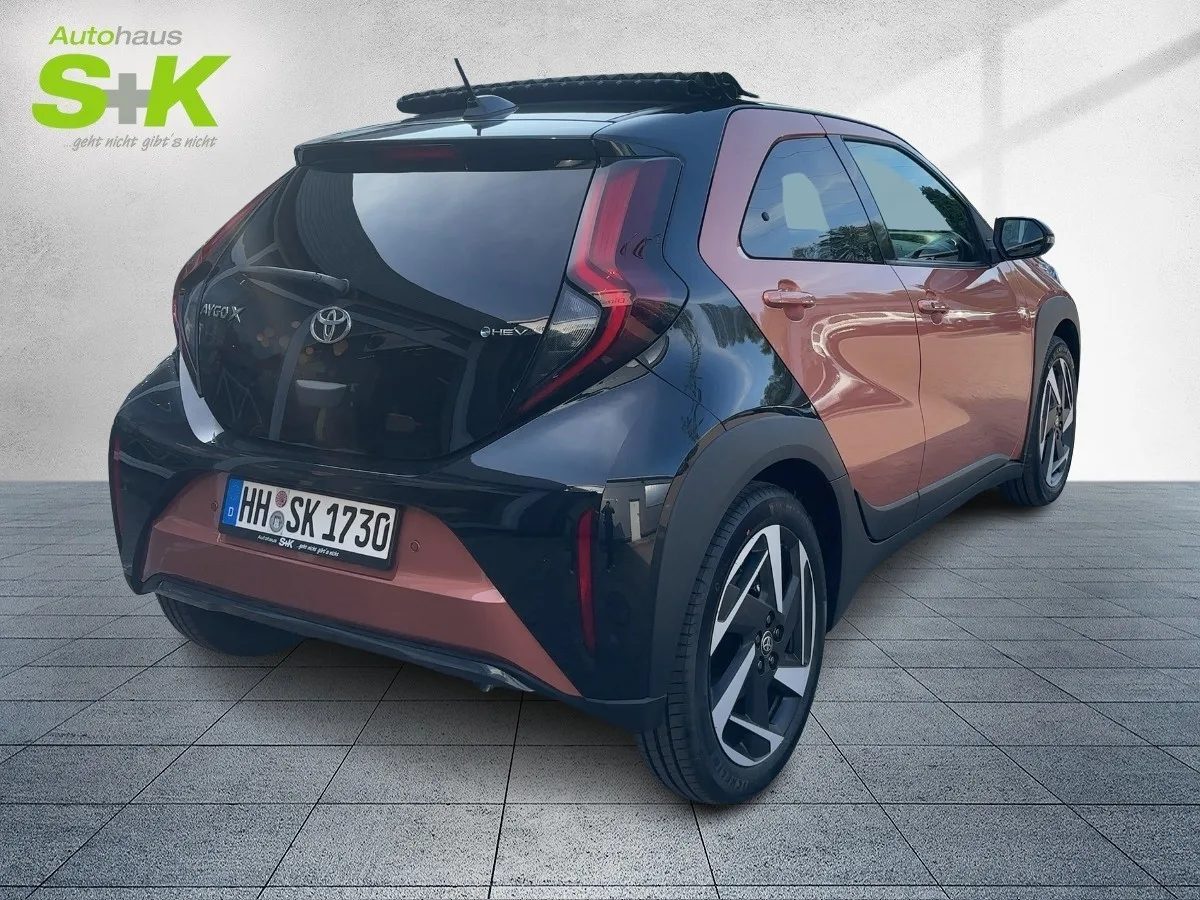 Toyota Aygo X 1,5 l Lounge CVT++JBL++R-KAM – Bild 4