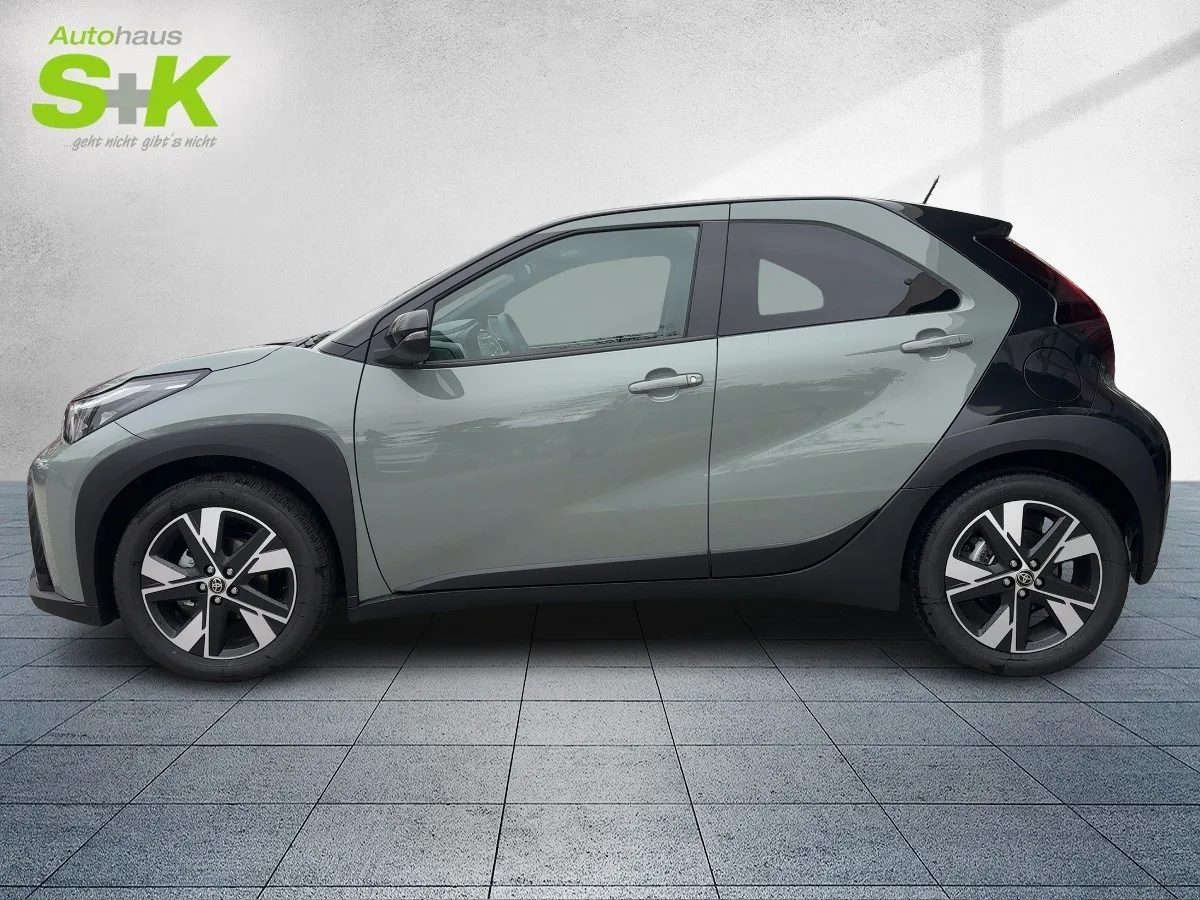 Toyota Aygo X 1,5 l Teamplayer*Carplay*Klima*R-Kamera** – Bild 2