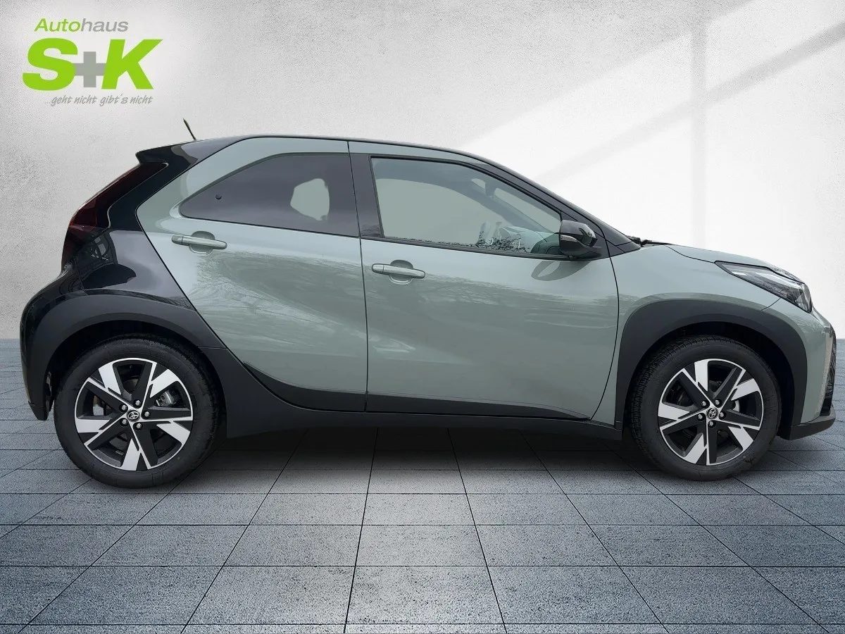 Toyota Aygo X 1,5 l Teamplayer*Carplay*Klima*R-Kamera** – Bild 5