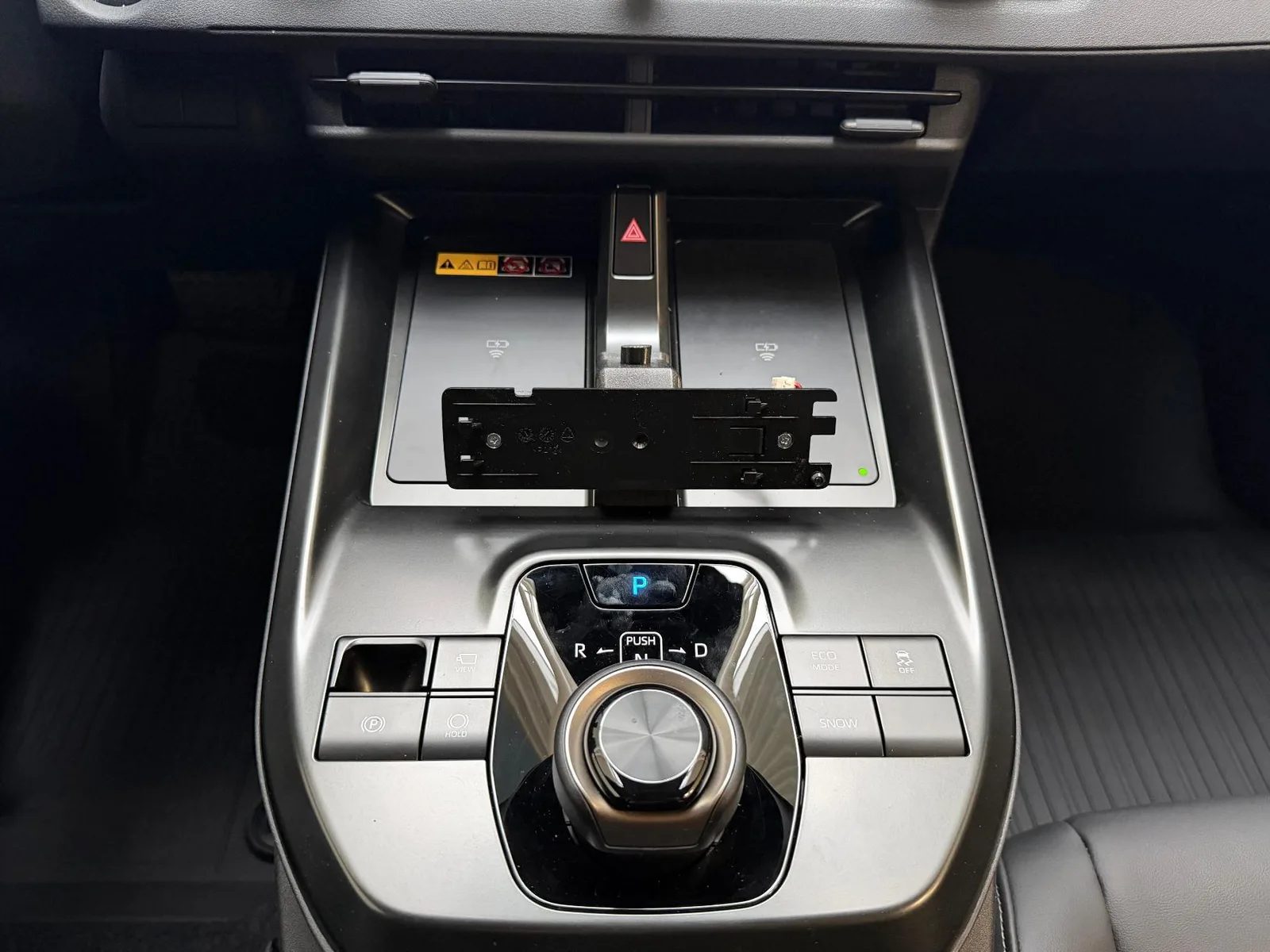 Toyota bZ4X Touring Elektromotor / 75 kWh, 5-Türer, ABS – Bild 4