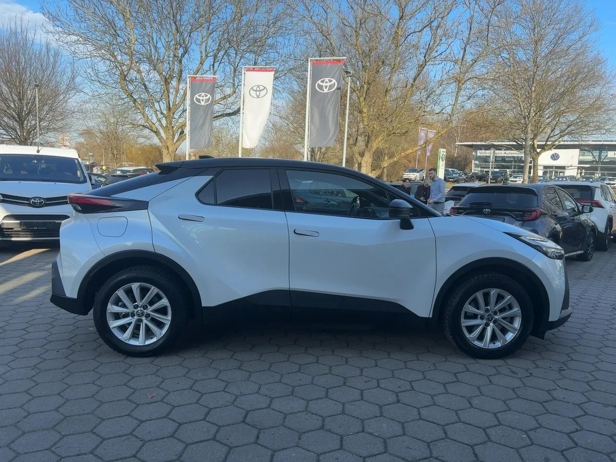Toyota C-HR - 2,0 l Plugin 4x2 Teamplayer+SHZ+R-Kam+PDC – Bild 5