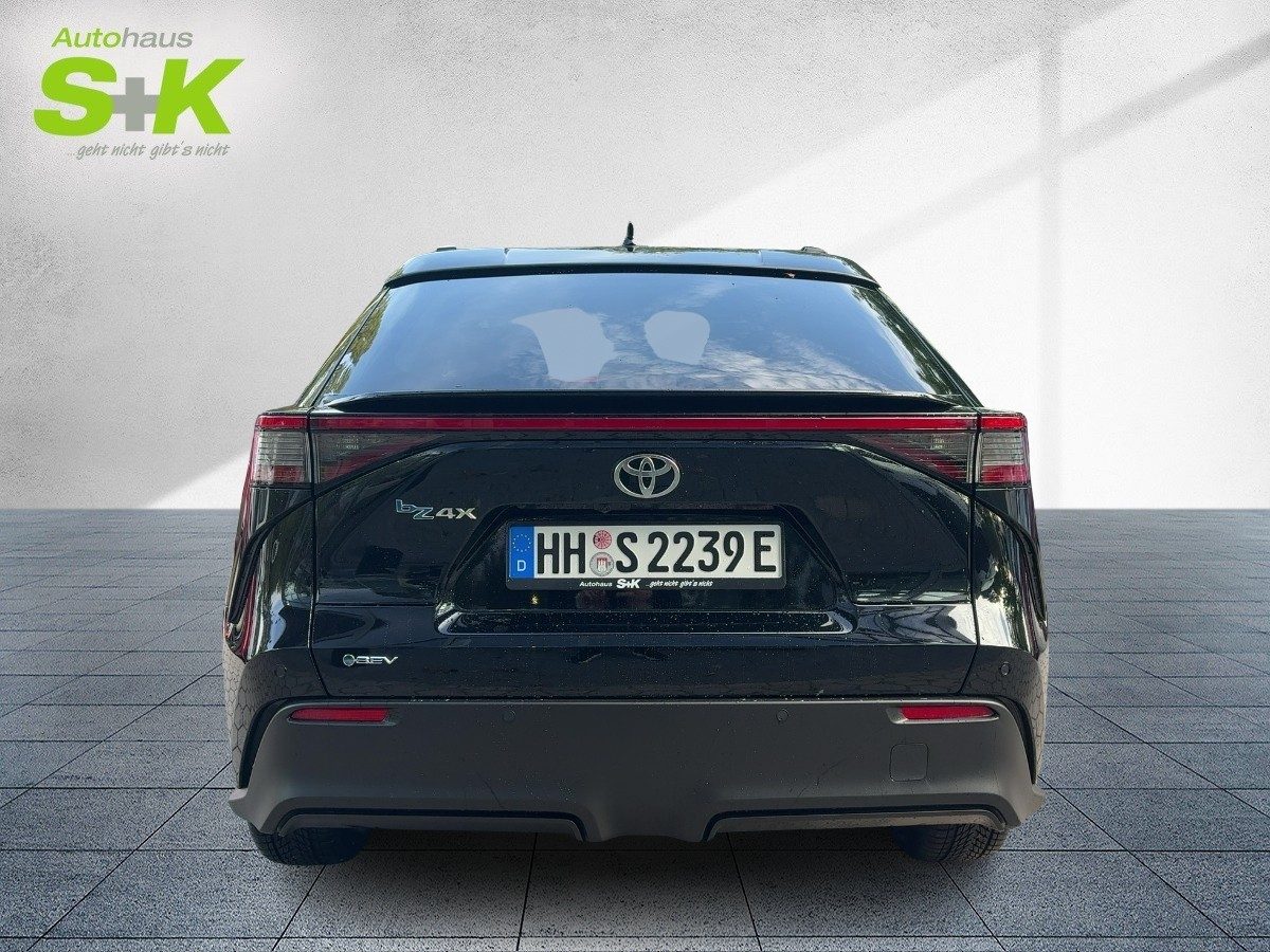Toyota bZ4X Teamplayer*CARPLAY*SITZHEIZUNG*LENKRADHEIZU – Bild 3