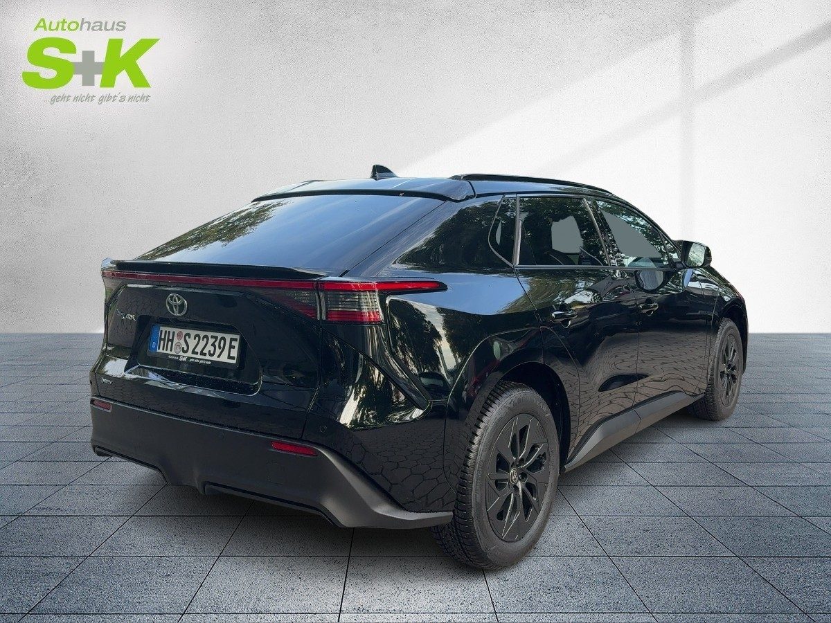 Toyota bZ4X Teamplayer*CARPLAY*SITZHEIZUNG*LENKRADHEIZU – Bild 4