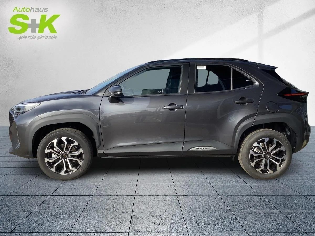Toyota Yaris Cross Teamplay *Safety-Paket *Winter-Paket – Bild 2