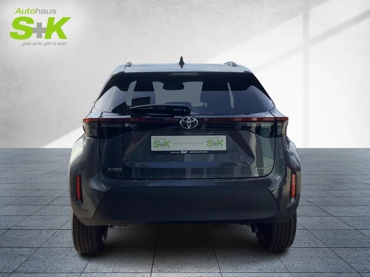 Toyota Yaris Cross Teamplay *Safety-Paket *Winter-Paket – Bild 3