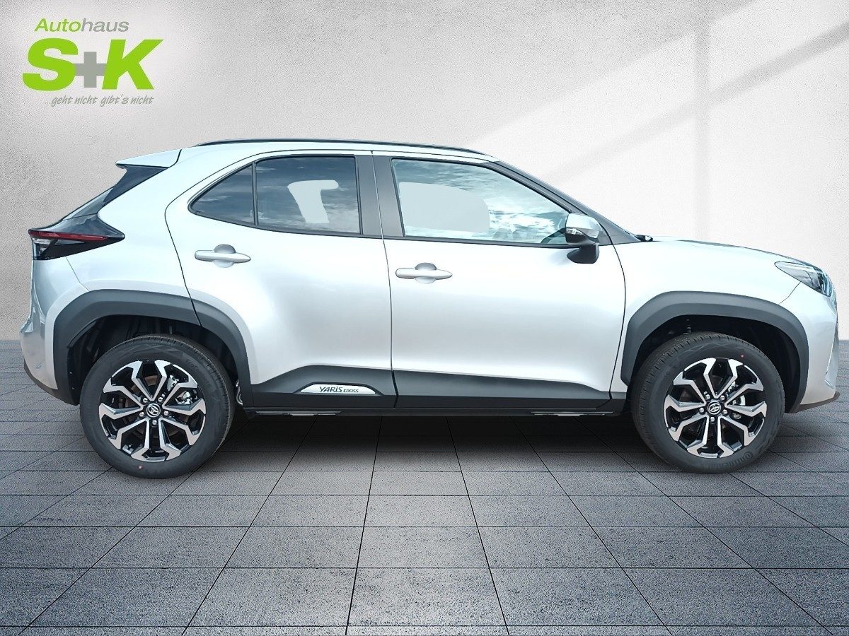 Toyota Yaris Cross 1.5 Hybrid Teamplayer*CARPLAY+LED+KL – Bild 4