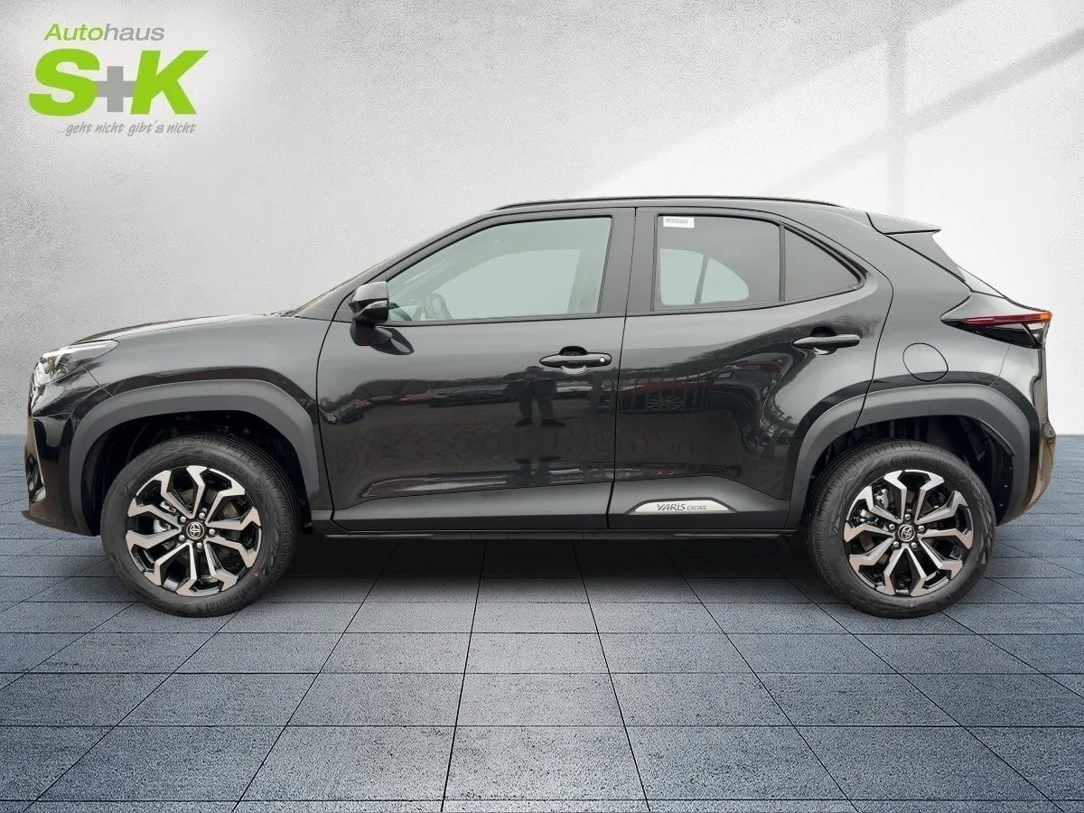 Toyota Yaris Cross Teamplay *Safety-Paket *Winter-Paket – Bild 2