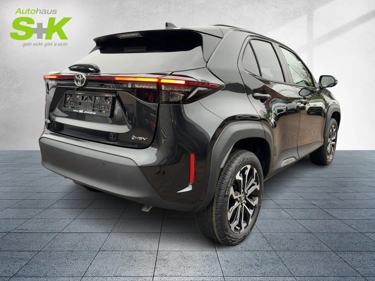 Toyota Yaris Cross Teamplay *Safety-Paket *Winter-Paket – Bild 4