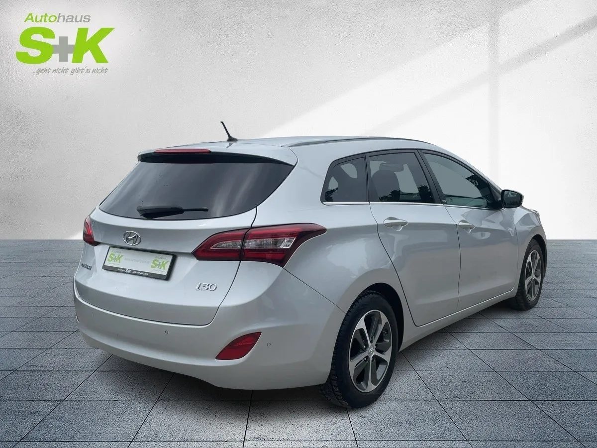 HYUNDAI i30 cw Trend blue +WINTER-P.+TEMPOMAT+ – Bild 4