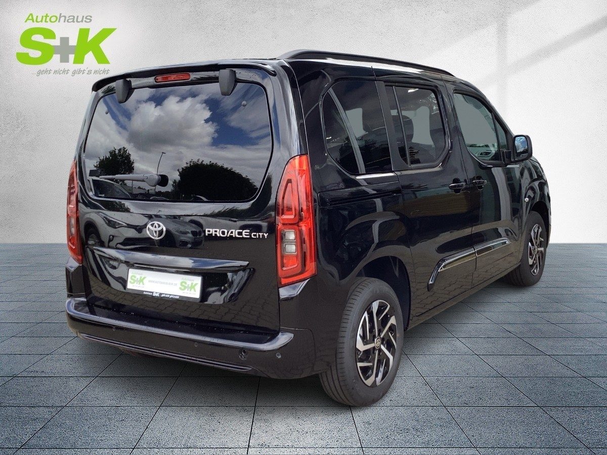 Toyota Proace City Verso 1,2-l-Turbo 81 KW (110 PS) Sta – Bild 4