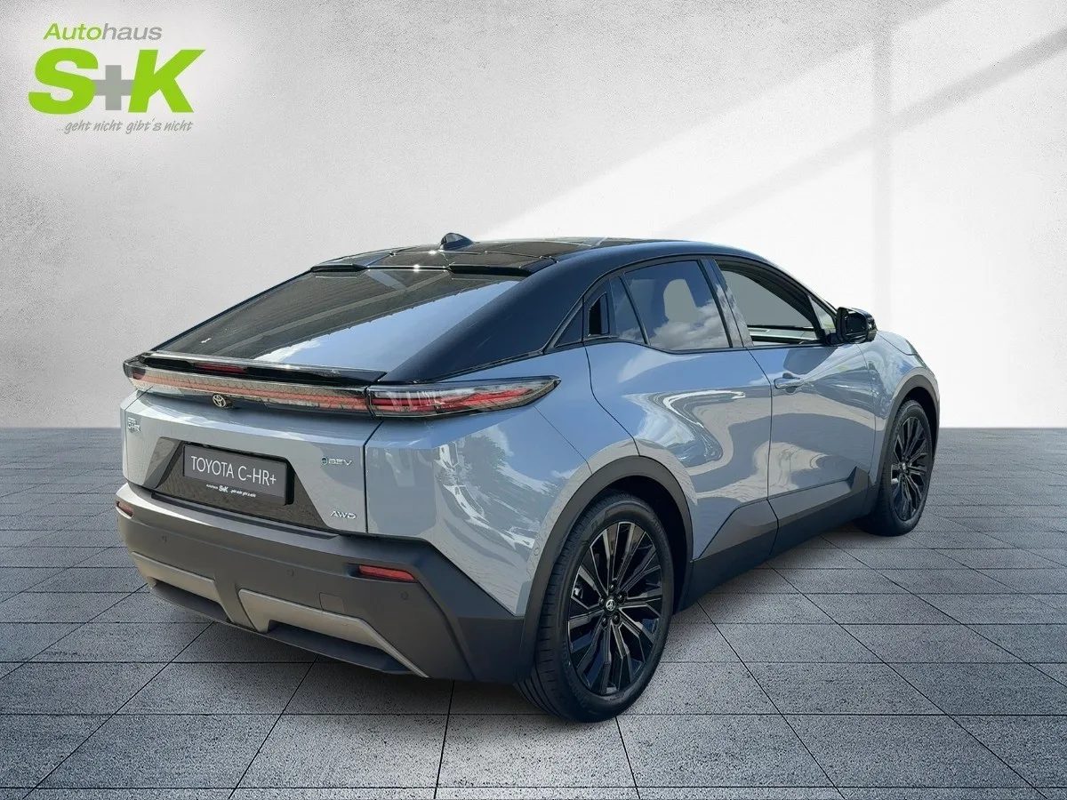 Toyota C-HR+ + Lounge *Sky & Sound Paket *Carplay*Navi* – Bild 4