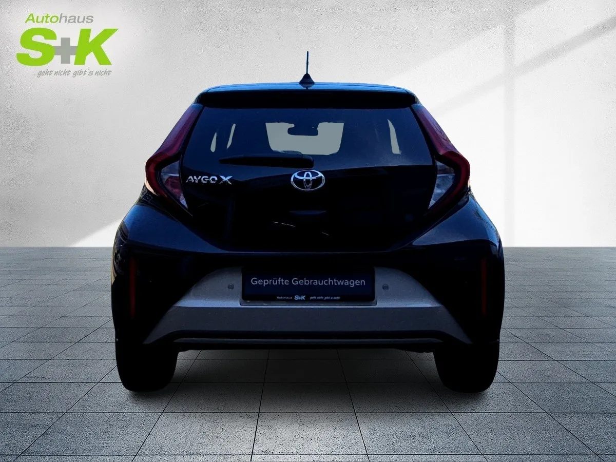 Toyota Aygo X 1,0-l-VVT-i,Style Air+ Faltdach+PDC+SHZ+R – Bild 3