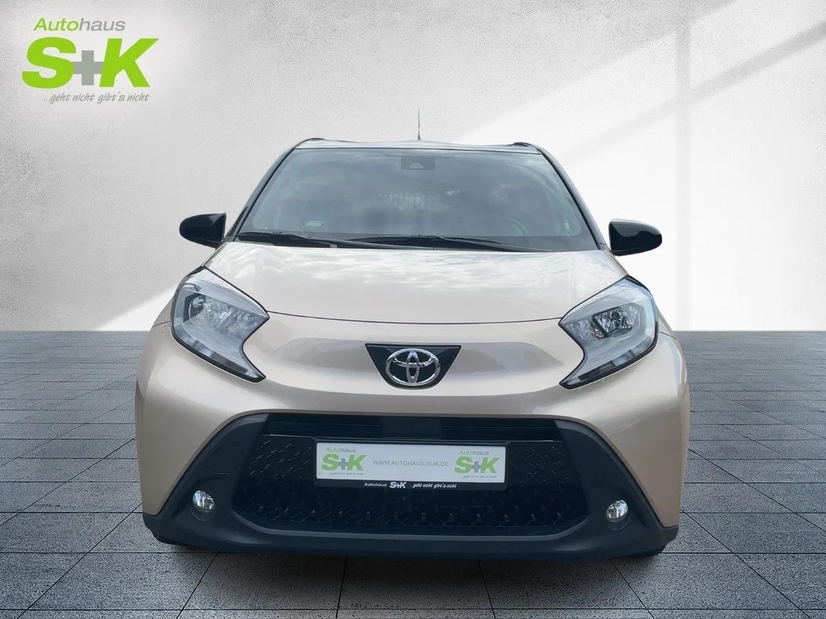 Toyota Aygo X 1.0 VVT-i Team D – Bild 5