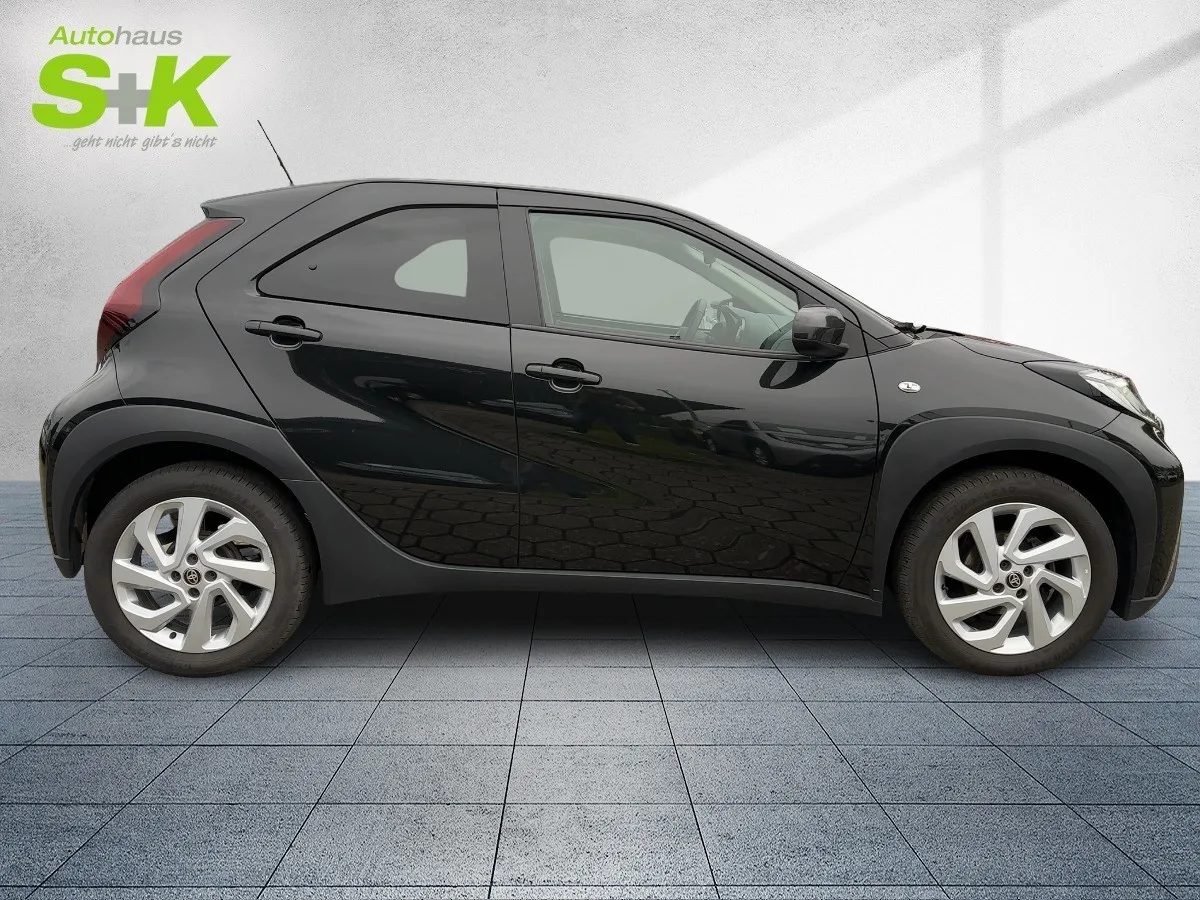 Toyota Aygo X 1.0 VVT-i Teamplayer*KAMERA*KLIMAAUTOM.*S – Bild 5