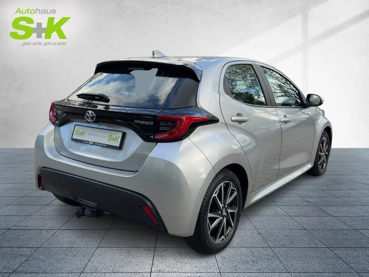 Toyota Yaris 1,5l VVT-iE Hybrid+Kamera+CarPlay+Sitzheiz – Bild 4