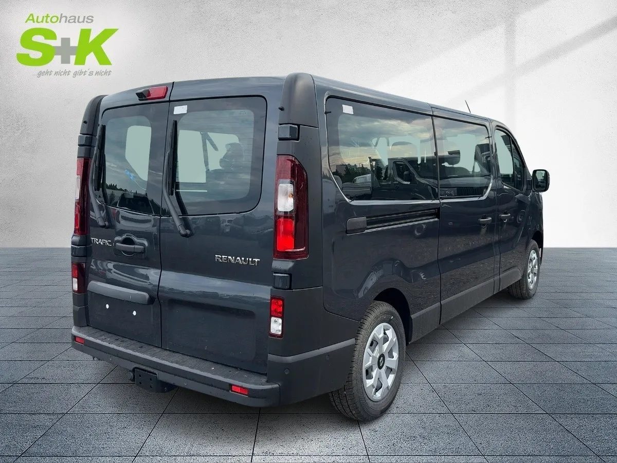 Renault Trafic Grand Authentic Blue dCi 150 MY25/AHK/GJR – Bild 4