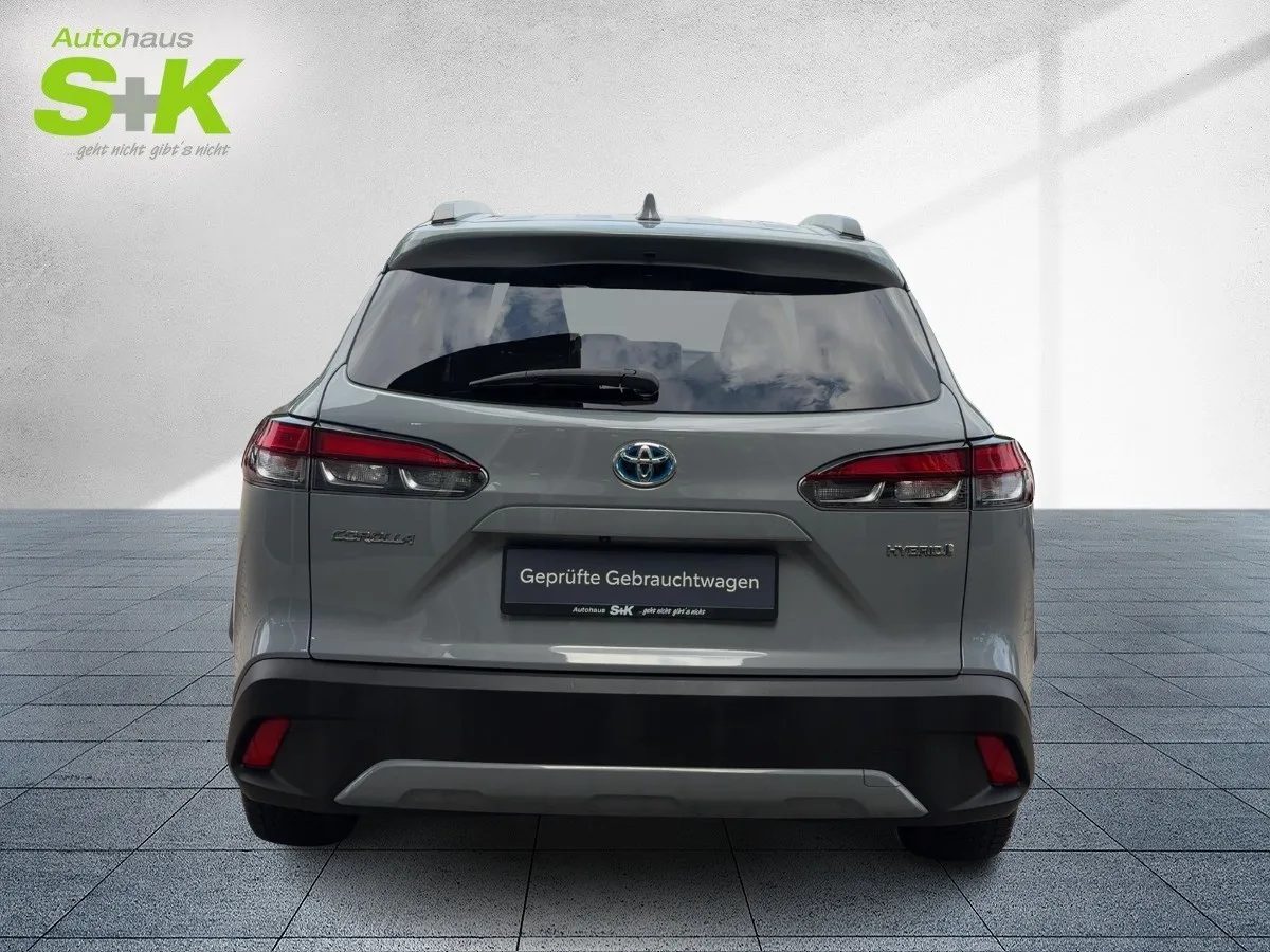 Toyota Corolla Cross 1,8 Hybrid Teamplayer*Carplay*8-Fa – Bild 3