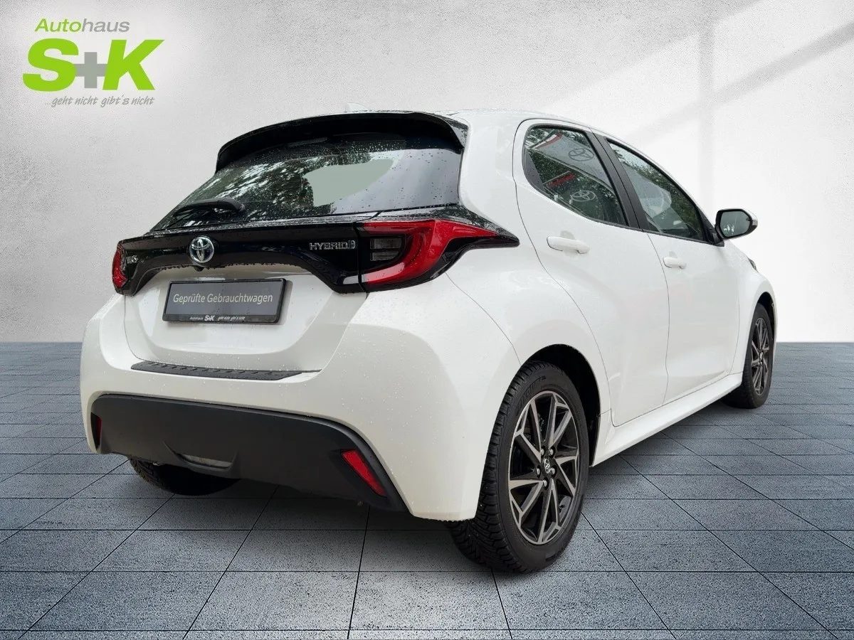 Toyota Yaris 1,5 Hybrid++GJR++SHZ++R-Kamer++Carplay+++ – Bild 4