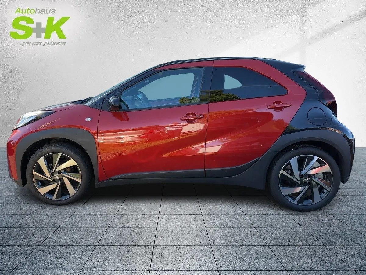 Toyota Aygo X 1.0 VVT-i Air Explore*SCHIEBEDACH*SHZ*KAM – Bild 2