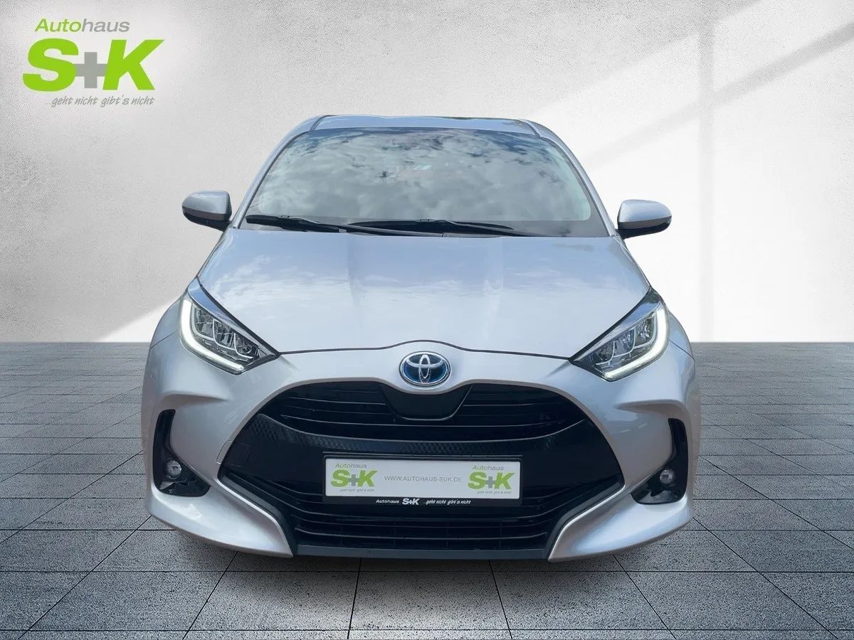 Toyota Yaris 1.5 Team D +GJR+CARPLAY+KAMERA+WINTER-P.+A – Bild 5