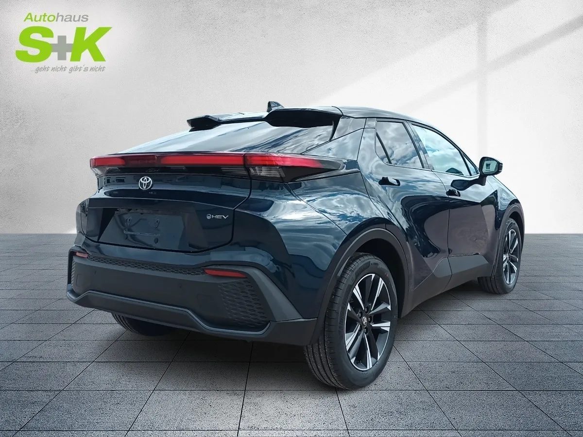 Toyota C-HR 1,8l HEV Teamplayer – Bild 3